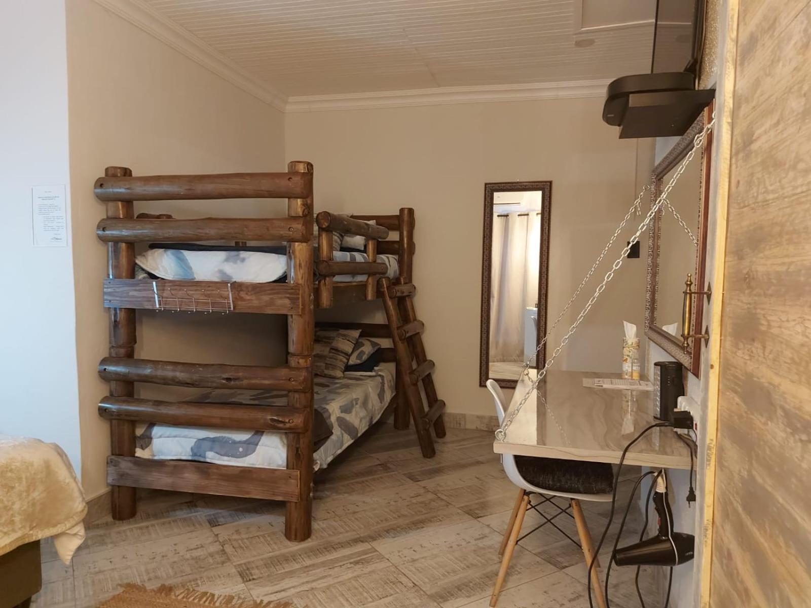 Villa Mariss Guesthouse Kraaifontein Extérieur photo